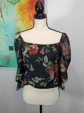 Black Base Floral Print Square-Neck Cold Shoulder Puff Sleeve Top